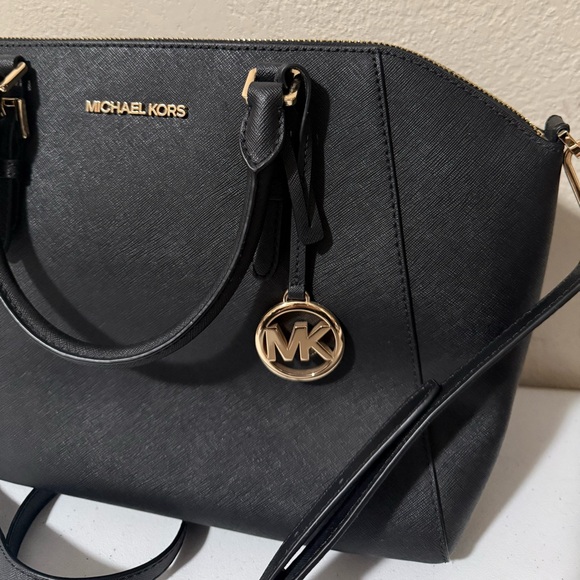 Michael Kors Ciara Large Saffiano Leather Satchel - Picture 2 of 8